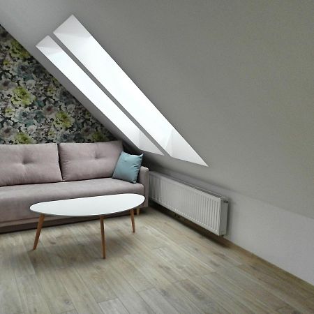 Apartamenty Everysky - Osiedle Podgorze 1D-27 ชกลาร์สกา ปอเรมบา ภายนอก รูปภาพ