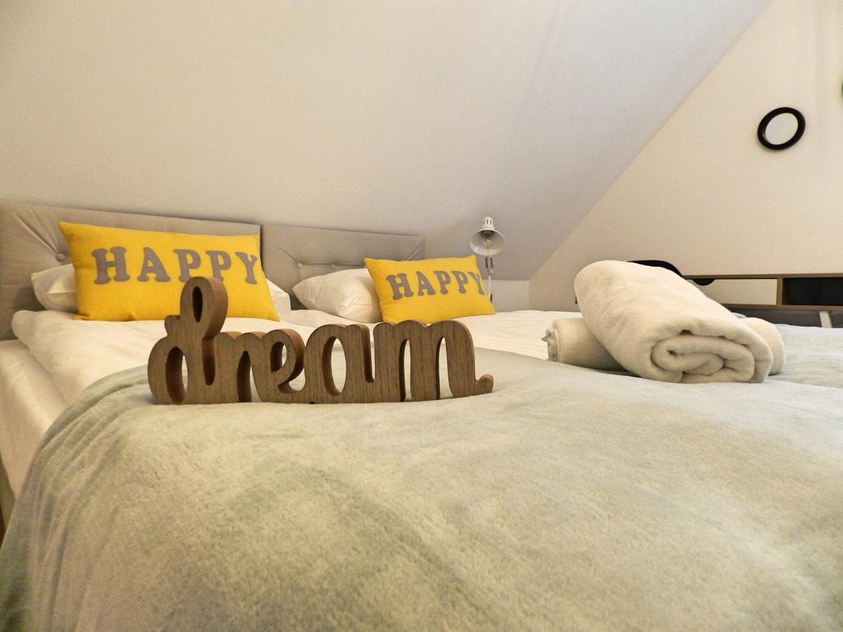 Apartamenty Everysky - Osiedle Podgorze 1D-27 ชกลาร์สกา ปอเรมบา ภายนอก รูปภาพ