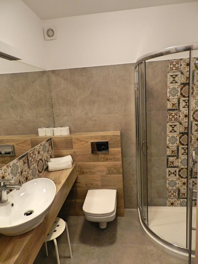 Apartamenty Everysky - Osiedle Podgorze 1D-27 ชกลาร์สกา ปอเรมบา ภายนอก รูปภาพ
