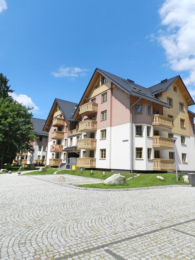 Apartamenty Everysky - Osiedle Podgorze 1D-27 ชกลาร์สกา ปอเรมบา ภายนอก รูปภาพ